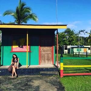 Meet your Posher, Theresa